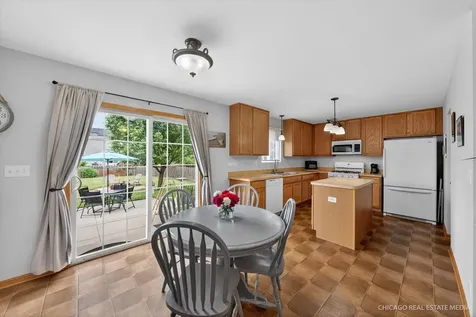 1196 Port Royal Road Pingree Grove IL 60140