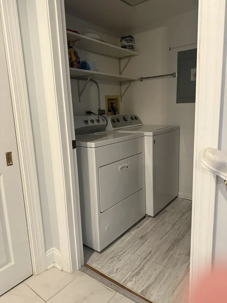 629 Dana Court Naperville IL 60563