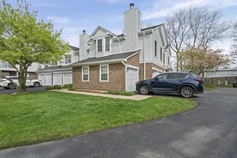 648 Portage Court Vernon Hills IL 60061