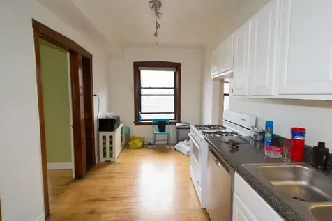 2023 West Thomas Street Chicago IL 60622