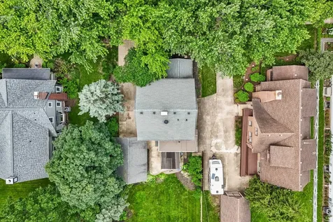 4917 Highland Avenue Downers Grove IL 60515