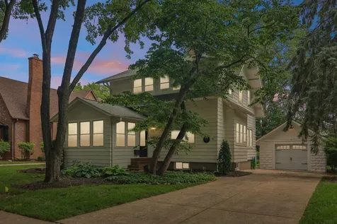 4917 Highland Avenue Downers Grove IL 60515