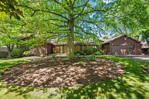 1311 Azalea Lane Dekalb IL 60115
