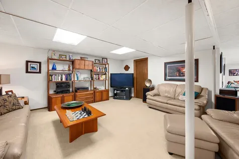 1311 Azalea Lane Dekalb IL 60115