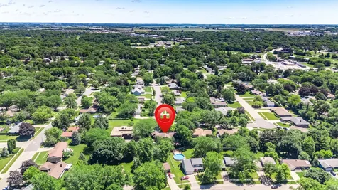 1311 Azalea Lane Dekalb IL 60115