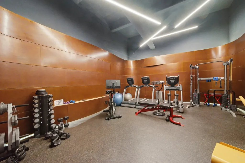 2000 South Michigan Avenue Chicago IL 60616
