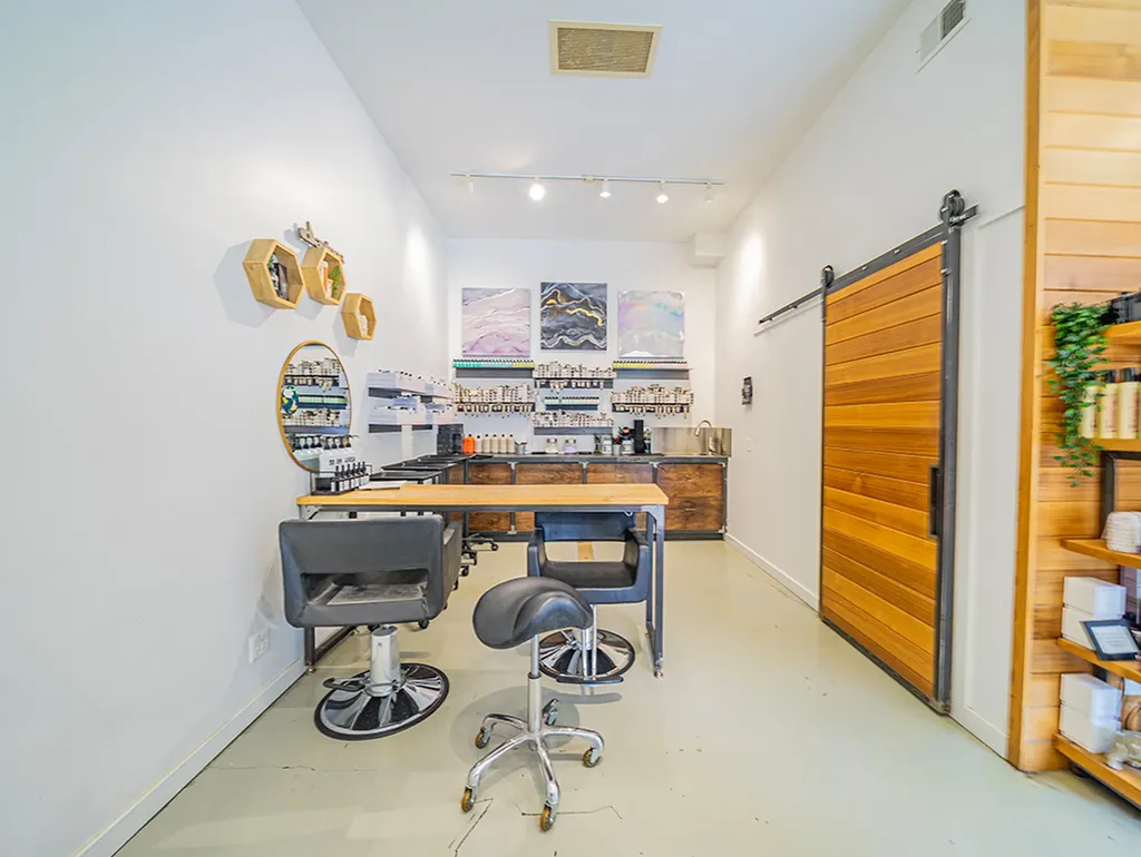 2028 West Division Street Chicago IL 60622