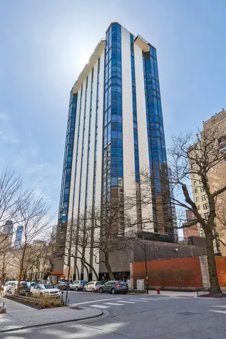 1310 North Ritchie Court Chicago IL 60610