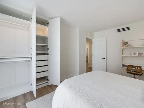 1310 North Ritchie Court Chicago IL 60610