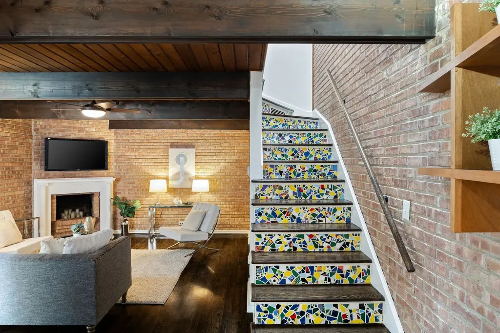 2735 North Mildred Avenue Chicago IL 60614