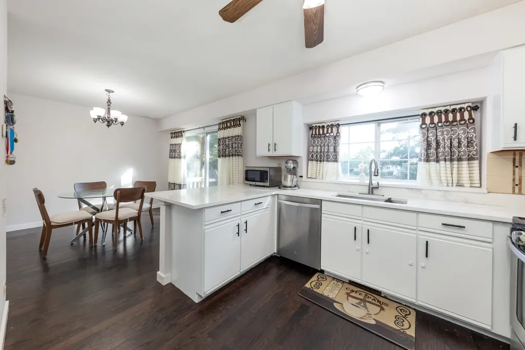 3531 St. Annes Court Aurora IL 60504