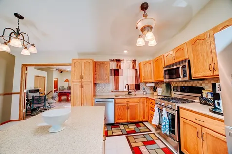 695 Cherokee Drive Bourbonnais IL 60914