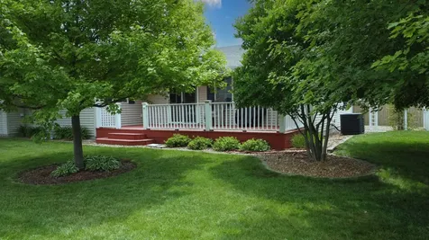 695 Cherokee Drive Bourbonnais IL 60914