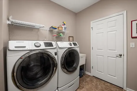 1773 Beta Drive Sugar Grove IL 60554