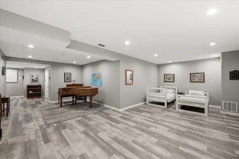 1773 Beta Drive Sugar Grove IL 60554