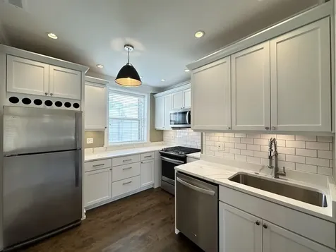 1653 West Gregory Street Chicago IL 60640