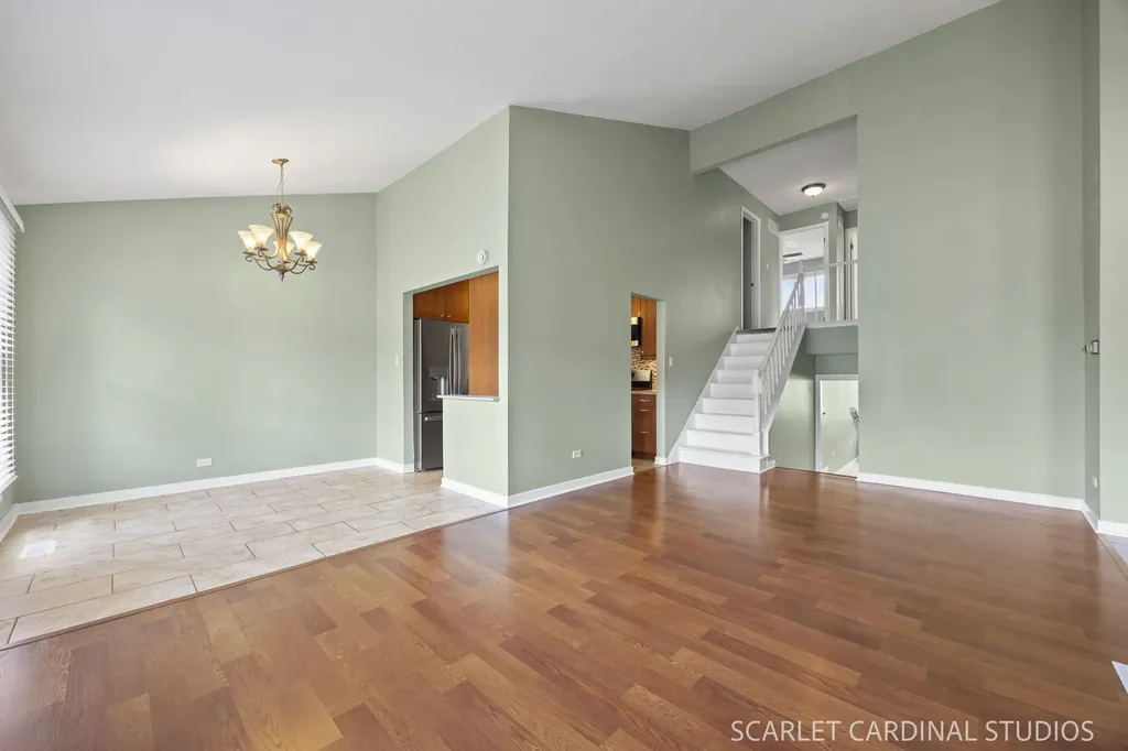 376 Thorncliffe Drive Glendale Heights IL 60139