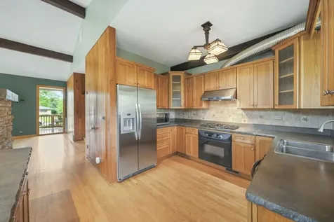 2272 North Circle Drive Palatine IL 60067