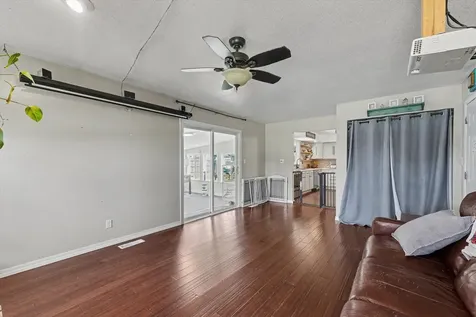 1202 Robin Road Mahomet IL 61853