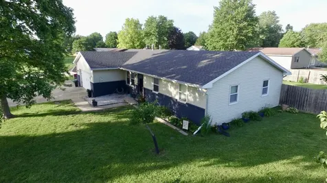 1202 Robin Road Mahomet IL 61853