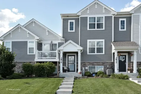 3834 Gansett Parkway Elgin IL 60124
