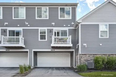 3834 Gansett Parkway Elgin IL 60124