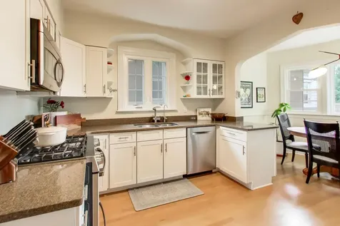 1228 Linden Avenue Oak Park IL 60302