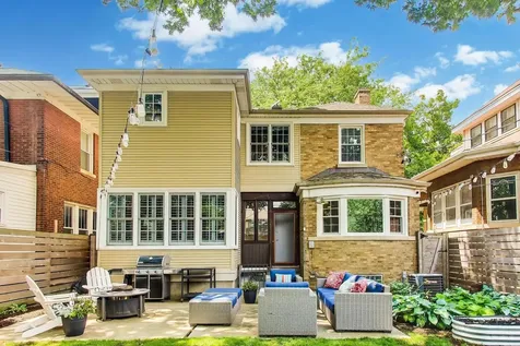 1228 Linden Avenue Oak Park IL 60302