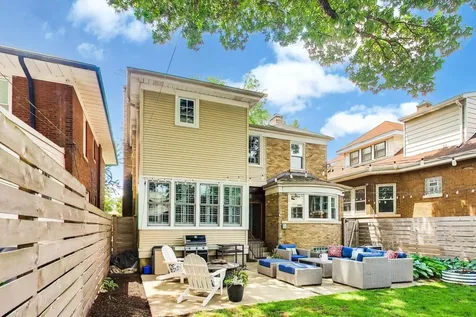 1228 Linden Avenue Oak Park IL 60302