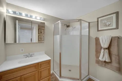 6 Yorkshire Court Algonquin IL 60102