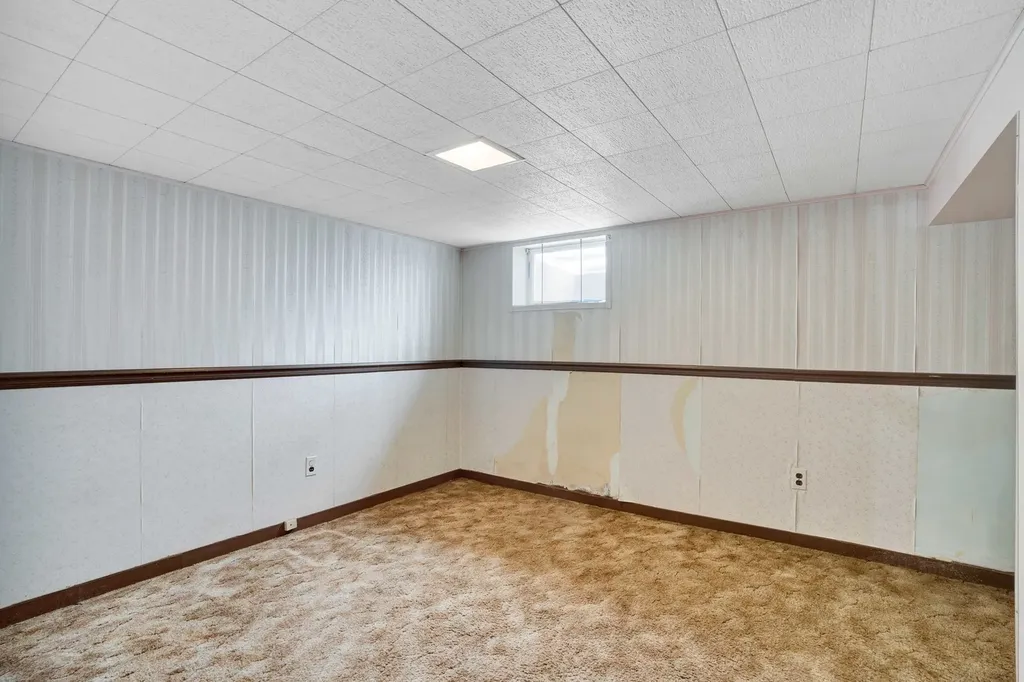 7943 South Kilpatrick Avenue Chicago IL 60652