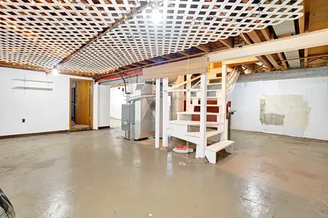 7943 South Kilpatrick Avenue Chicago IL 60652