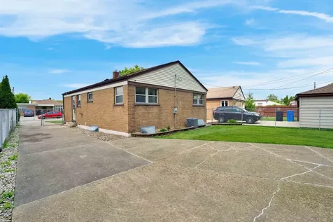 7943 South Kilpatrick Avenue Chicago IL 60652