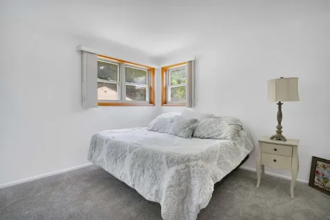 7943 South Kilpatrick Avenue Chicago IL 60652