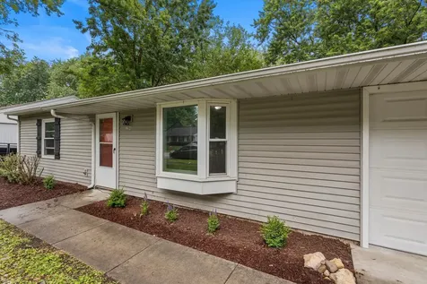 3204 Sylvan Drive Champaign IL 61821