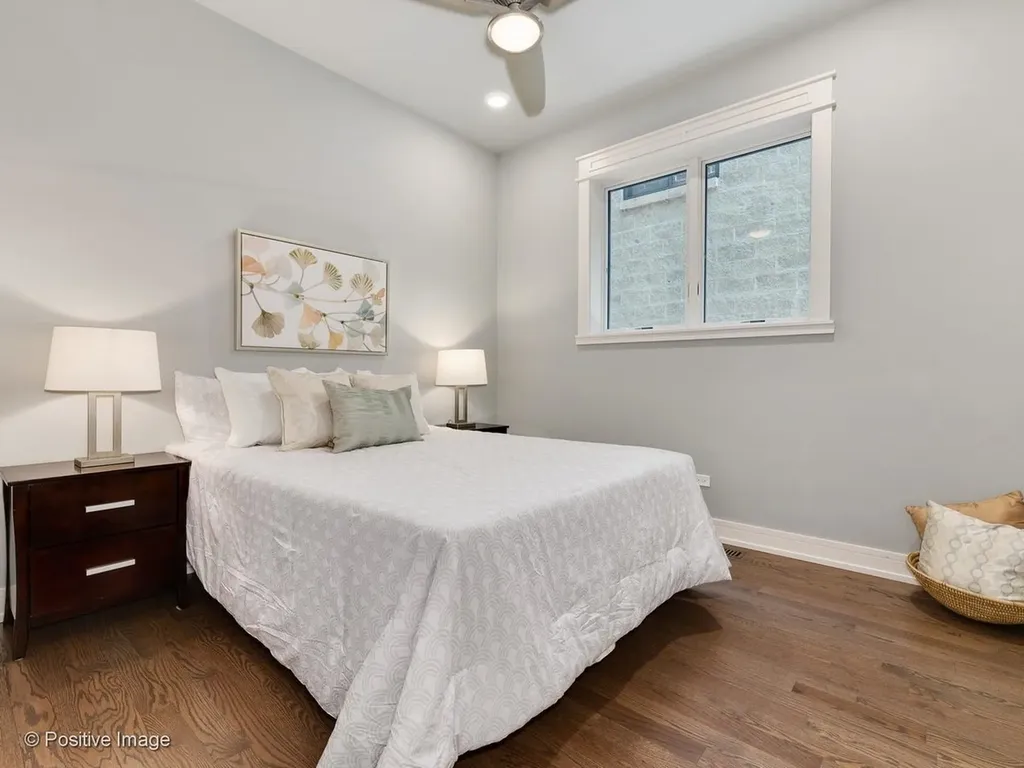 1428 West Grand Avenue Chicago IL 60642