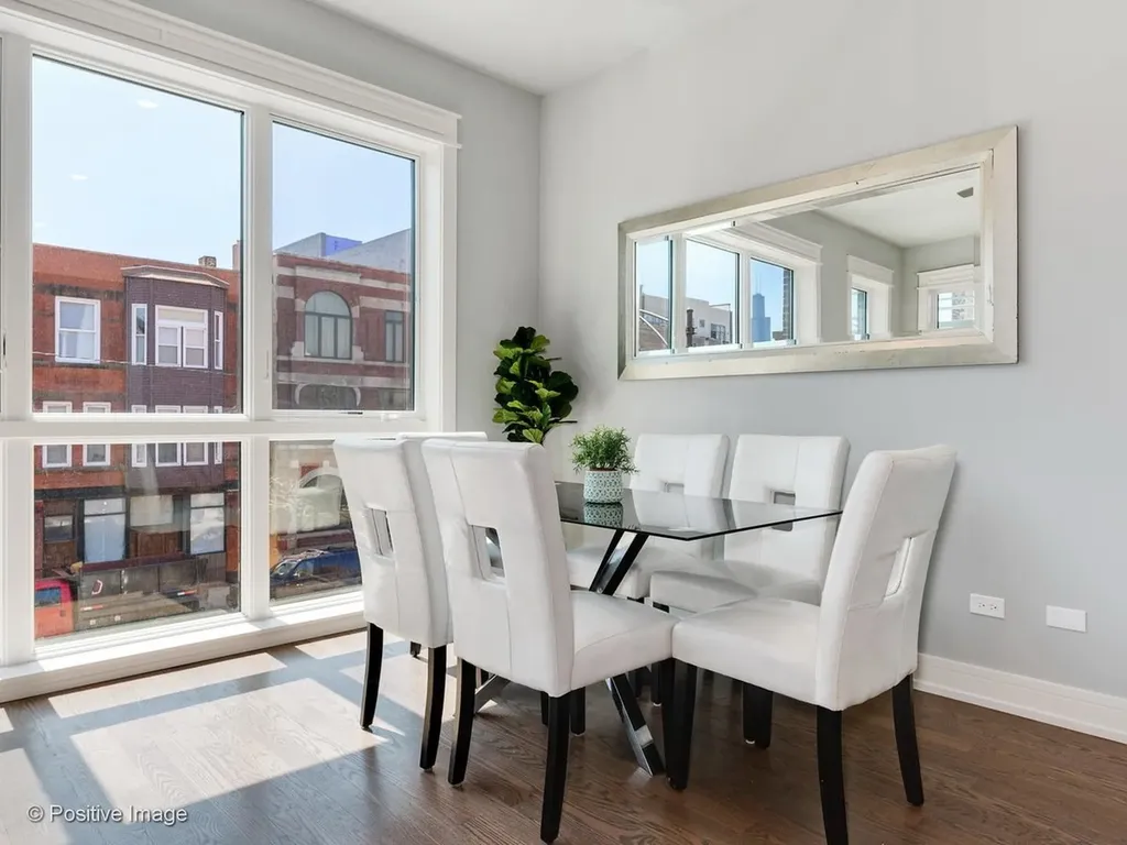 1428 West Grand Avenue Chicago IL 60642