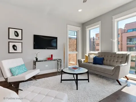 1428 West Grand Avenue Chicago IL 60642