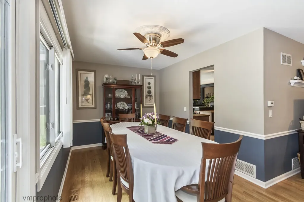 2634 Smith Street Rolling Meadows IL 60008