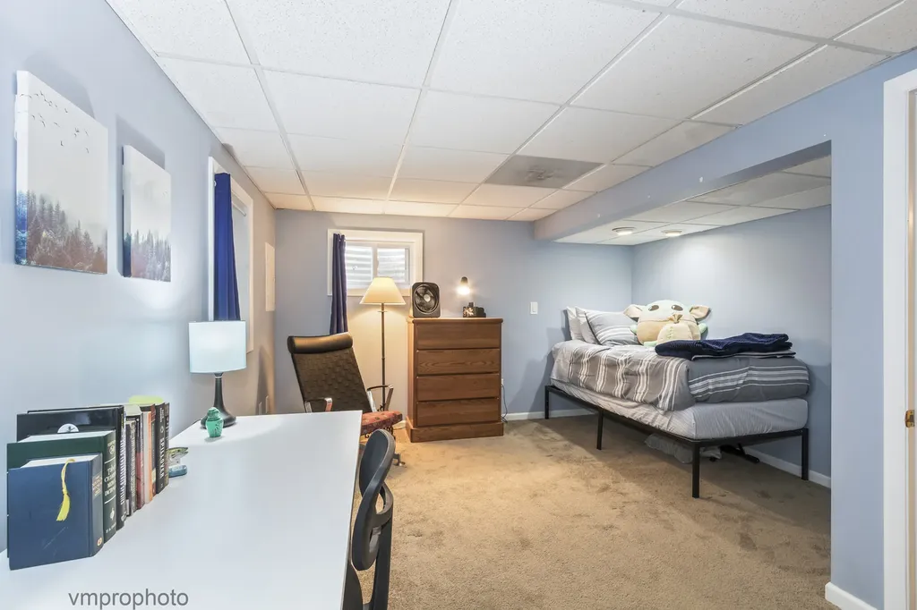 2634 Smith Street Rolling Meadows IL 60008