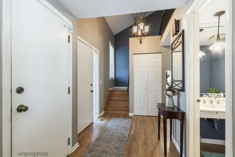 2634 Smith Street Rolling Meadows IL 60008