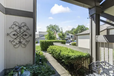 2634 Smith Street Rolling Meadows IL 60008