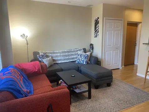 2135 North Southport Avenue Chicago IL 60614