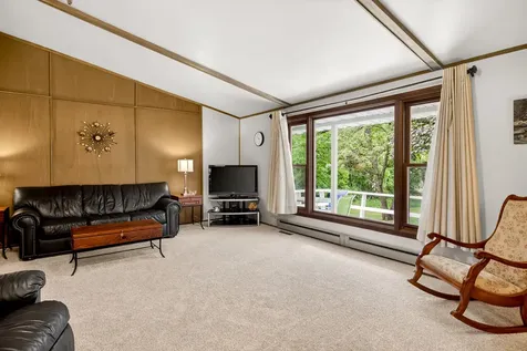 132 Valhalla Drive Poplar Grove IL 61065