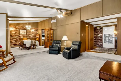 132 Valhalla Drive Poplar Grove IL 61065