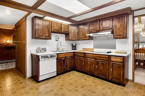 132 Valhalla Drive Poplar Grove IL 61065