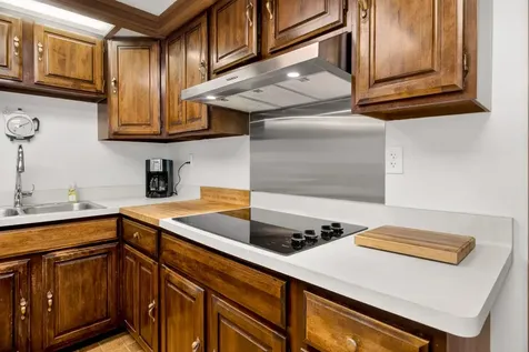 132 Valhalla Drive Poplar Grove IL 61065