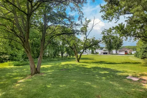 132 Valhalla Drive Poplar Grove IL 61065