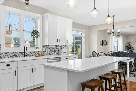 24234 South Sunset Lakes Drive Manhattan IL 60442