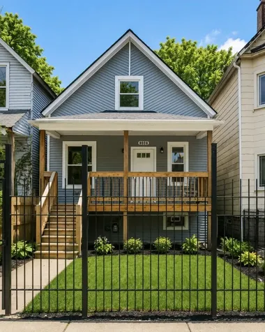 8008 South Muskegon Avenue Chicago IL 60617